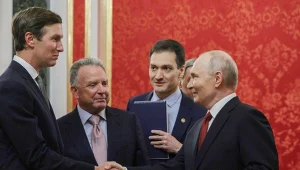 "Trudna sytuacja". Putin spotkał się ze specjalnymi wysłannikami Trumpa