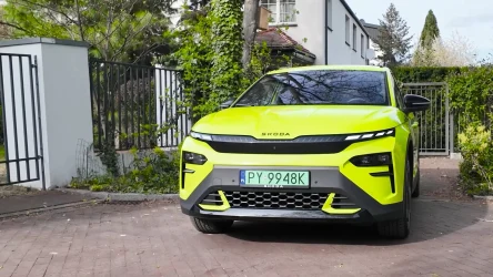 Skoda Elroq RS przeczy tradycji. Sportowe wrażenia w elektrycznym SUV-ie?