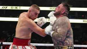 Damian Knyba pokonał wyraźnie Andy'ego Ruiza w New Jersey, choć dwie karty punktowe kompletnie tego nie odzwierciedlają