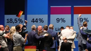 Achtung, nokaut. Kończy się sąsiad, którego znamy