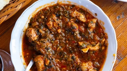 Gruzińskie chashushuli jest bardzo aromatyczne