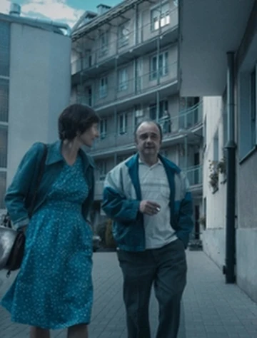 Magdalena Popławska i Arkadiusz Jakubik w scenie z filmu "Nasza rewolucja"