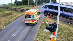 Co robić, gdy zamykają się rogatki? Kierowca ma pół minuty