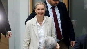 Alice Weidel w sznurze pereł, jak jej polityczny wzór, Margaret Thatcher