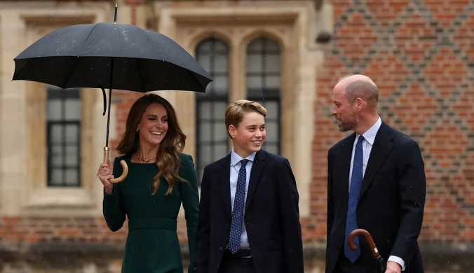 To przełomowa chwila dla księżnej Kate i księcia Williama. Właśnie posłali swojego najstarszego syna do szkoły, do której wcześniej uczęszczał William