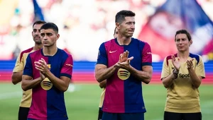 Lewandowski pominięty. W Barcelonie zawrzało. Poszło o dwa nazwiska