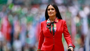 Salma Hayek na początku września skończyła 60 lat 