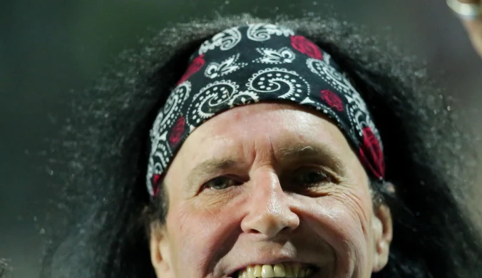 Pierwszy wokalista AC/DC szykuje nowy album. Dave Evans jako "wilkołak"