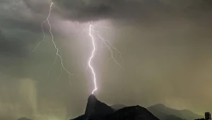 Burza nad Rio de Janeiro 
