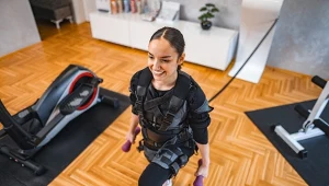 20 minut zamiast siłowni? Polacy pokochali trening EMS. Jest jeden haczyk
