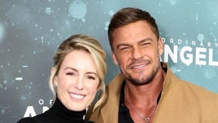 Catherine i Alan Ritchsonowie w 2024 roku