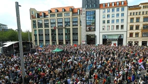 Dziesiątki tysięcy Niemców wyszły na ulice. "Ani kroku wstecz"