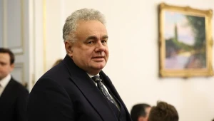 "Pan X obiecywał ułaskawienie". Media o tożsamości osoby z przesłuchania