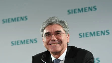 Joe Kaeser ostrzega, że wyjście Niemiec z UE i likwidacja euro, postulowane przez AfD, oznaczałoby katastrofę gospodarczą kraju.