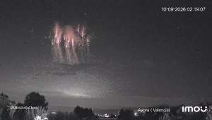 Tajemnicze meduzy nad Hiszpanią. Jak powstaje ten fenomen?