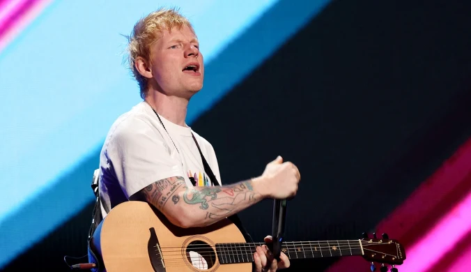 Ed Sheeran został całkiem sam. Wszyscy wspierający artyści zrezygnowali z trasy