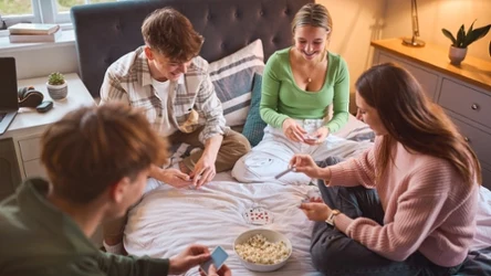 Planszówki, puzzle i wspólne gotowanie. Tak dziś chcemy spędzać wieczory