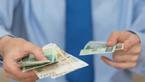 Regularna nadpłata kredytu może przynieść realne oszczędności.