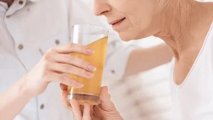 Ocet jabłkowy budzi zainteresowanie ze względu na wpływ na poziom cukru i apetyt. Badacze sprawdzili, które właściwości znajdują potwierdzenie w badaniach