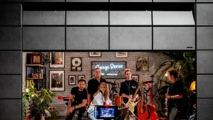 "Garage stories": O magii, która dzieje się za bramą garażu