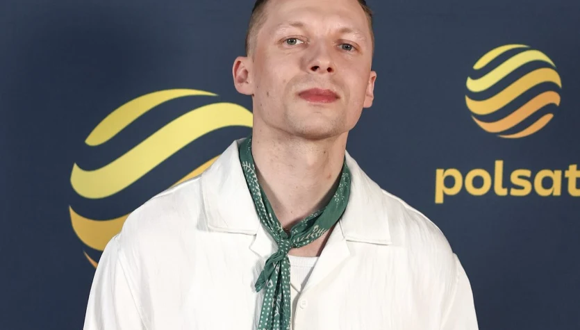 Igor Herbut po raz pierwszy pokazał się publicznie z nową wybranką! Para udała się na uroczystą premierę