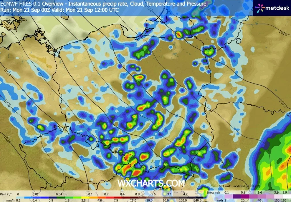 W poniedziałek w praktycznie całej Polsce mogą się pojawić burze z intensywniejszymi opadami deszczu i silnym wiatrem Mapa hydrometeorologiczna Polski z kolorowymi oznaczeniami intensywności opadów, wskazująca liczne lokalne strefy silnych opadów deszczu oraz burz, szczególnie w rejonie południowej i centralnej części kraju.