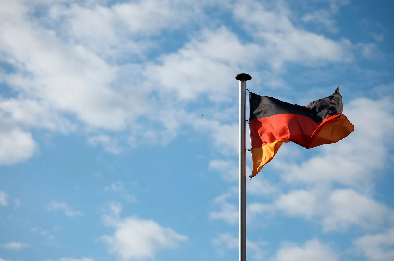 AfD ponownie pokazało swoją przewagę nad CDU Po raz pierwszy w historii AfD wyparło CDU z parlamentu landowego