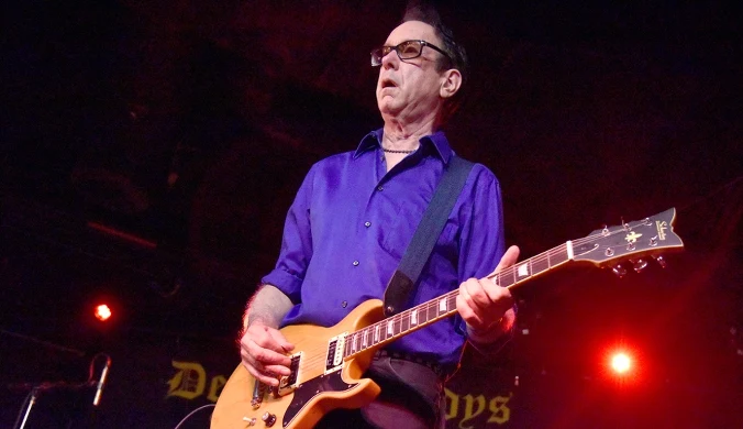 U gitarzysty Dead Kennedys zdiagnozowano chorobę Parkinsona. "Jak długo zdrowie pozwoli" 