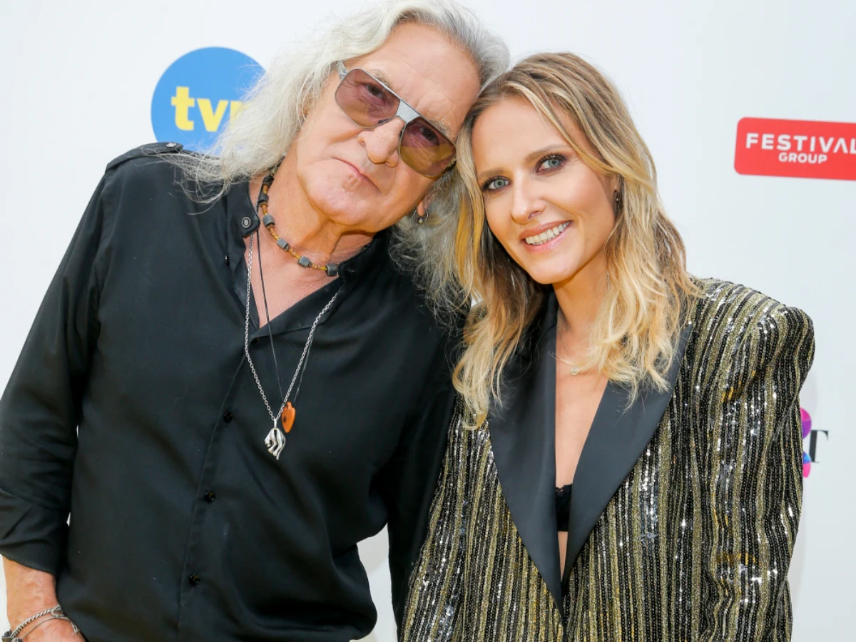 Grzegorz Markowski, Patrycja Markowska Patrycja Markowska i Grzegorz Markowski pozują wspólnie na tle ścianki z logo TVN i Festival Group.
