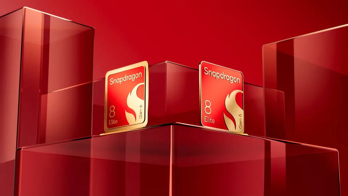 Dwa procesory Snapdragon 8 Gen 3 Elite umieszczone na czerwonych, przezroczystych sześcianach, z dominującymi czerwonymi i złotymi akcentami.