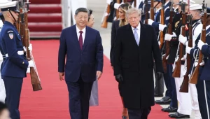 Xi Jinping rozpoczął trzydniową wizytę w USA i wezwał Biały Dom do pokojowej koegzystencji