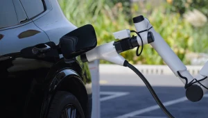 Ładowanie elektryka szybsze niż tankowanie. Chińczycy znowu to zrobili