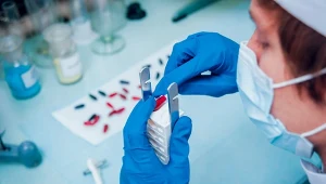 Londyńska firma StandardX rozwija pierwszą na świecie rafinerię izotopów. Ma pomóc w leczeniu nowotworów.