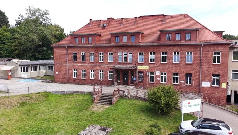 "Wydarzenia": Ogromne długi, kradzież sprzętu i leków. Szpital w kryzysie