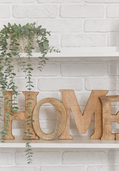 Napis "Home" był hitem w wielu domach 