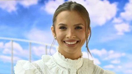Ola Filipek poprowadziła "halo tu polsat" w modnej koszuli. Dawny fason wraca do łask