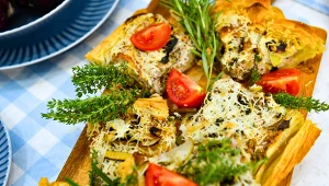 Quiche z gruszką, porem i orzechami