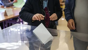 Kraków ma wielkie oczy. Przegrana bitwa obozu władzy