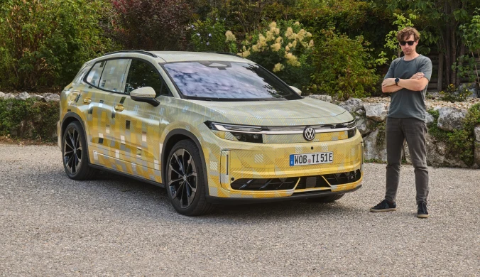 - Volkswagen ID. Tiguan oficjalnie zastępuje modele ID.4 i ID.5. Będzie od nich większy, bardziej zaawansowany i praktyczniejszy