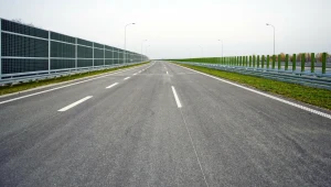 Autostrada A4 na odcinku Przemyśl-Korczowa świeci pustkami