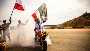 19-letni Pawelec obronił tytuł mistrza Europy Moto2.