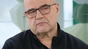 Zagrał w filmie "Lalka" i ocenił serial Netfliksa. Reakcja Żaka zaskakuje