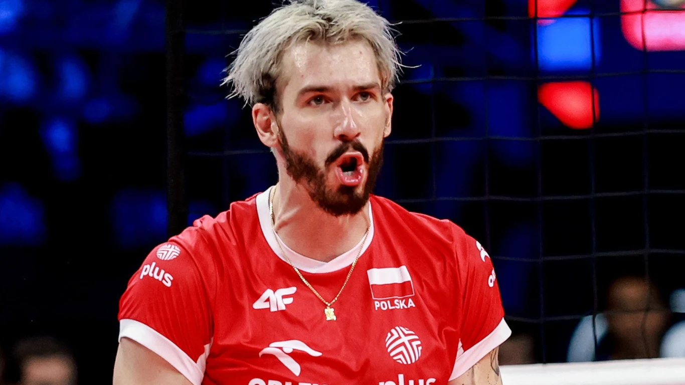 Tomasz Fornal podczas finału ME Polska - Francja (3:1) Tomasz Fornal podczas finału ME Polska - Francja (3:1)