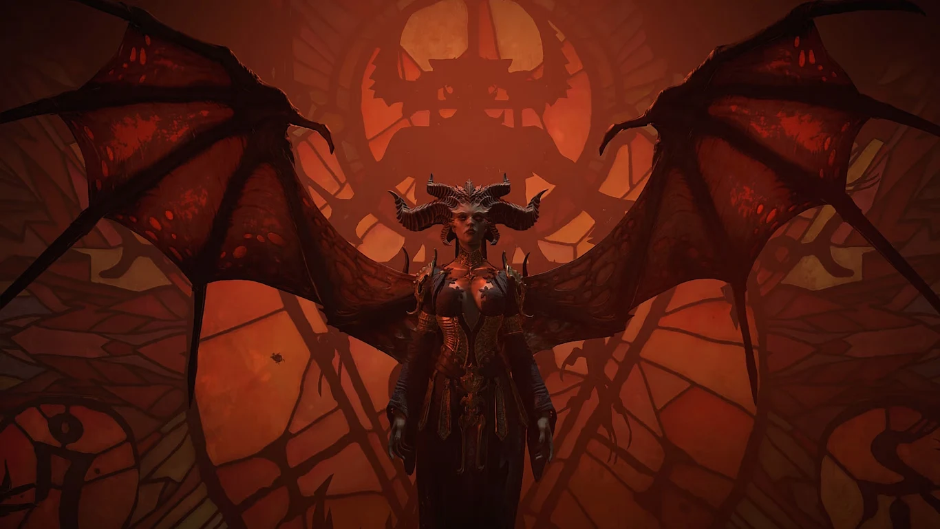 Diablo 4 Demon z Diablo 4 o ciemnej, szkarłatnej skórze, skrzydłach i rogach przed czerwoną mozaiką.