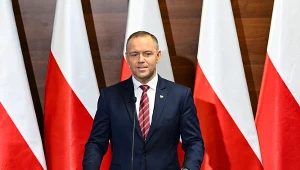 "Gazeta Wyborcza" przekazała, że prezydent Karol Nawrocki ma w jednej z rezydencji do dyspozycji konie