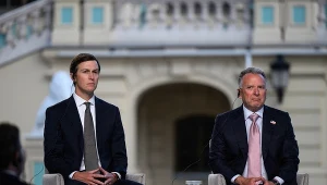 Steve Witkoff i Jared Kushner mieli rozmawiać w Moskwie o ewentualnej sprzedaży międzynarodowych aktywów rosyjskiego koncernu Łukoil.