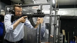 Mateusz Morawiecki podczas prezentacji założeń polityki obronnej