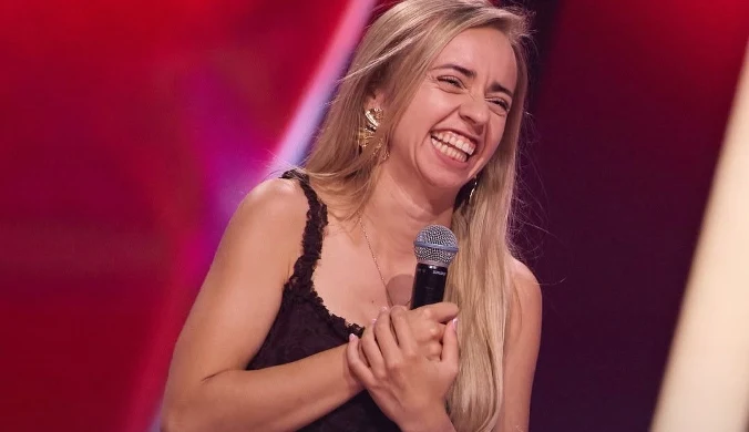 Julia Szarek odwróciła wszystkie fotele w "The Voice of Poland"! Za kulisami wspierał ją zwycięzca poprzedniej edycji