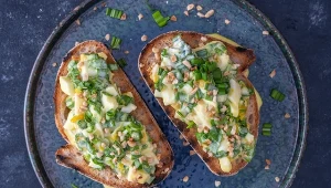 Domowa pasta jajeczna z tuńczykiem syci na długo