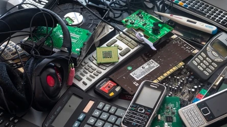 Gdzie wyrzucić starą elektronikę w Gliwicach? Miasto przygotowało mobilny punkt zbiórki.